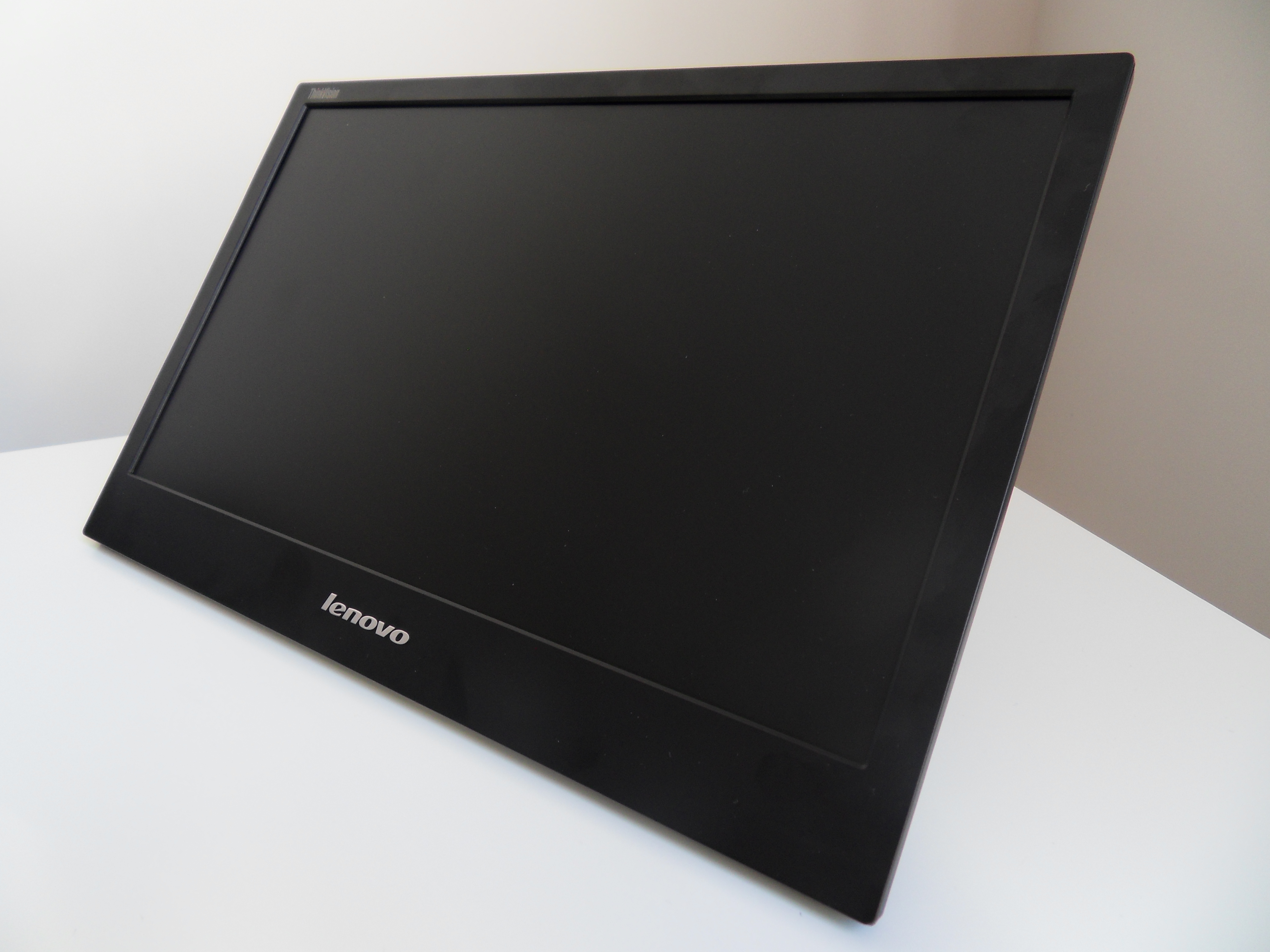 D:lenovo ThinkVision LT1421 USB モバイルモニター - ディスプレイ